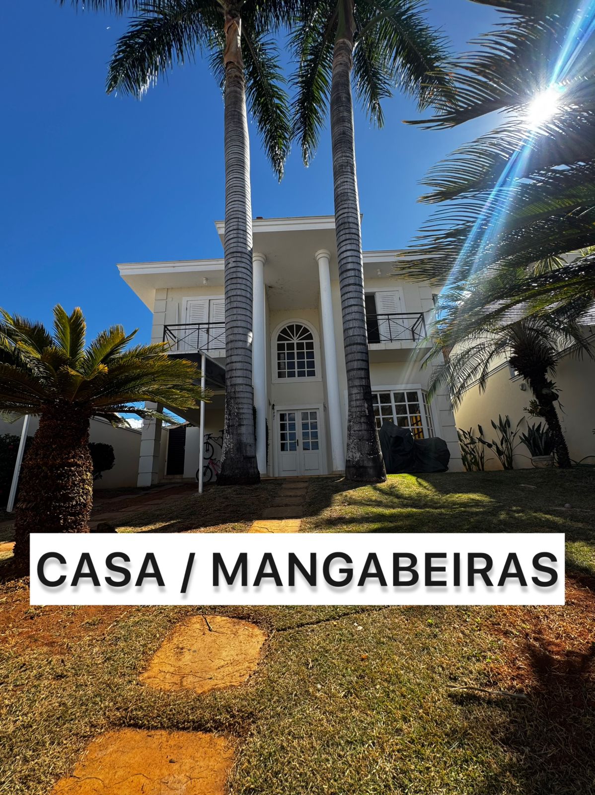 VENDO ÓTIMA CASA NO BAIRRO MANGABEIRAS 